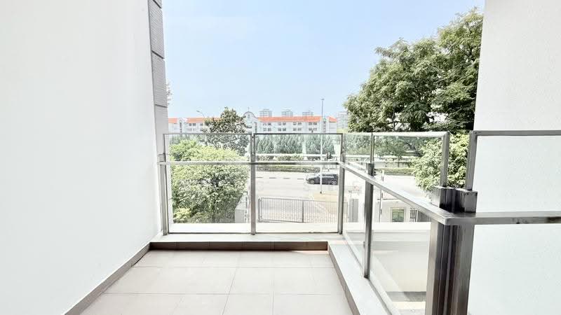 Auralis, 587 East Coast Road, East Coast / Marine Parade, 2 Bedrooms, 732 sqft, Condominium For Sale, by Eric See, 500164285 - Balcony - PropertyGuru.com.sg