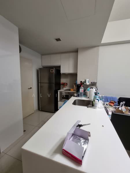 Bedok Residences, 14 Bedok North Drive, 2 Bedrooms, 797 sqft, Condominium For Rent, by Alvin Lee, 500164300 - Kitchen - PropertyGuru.com.sg