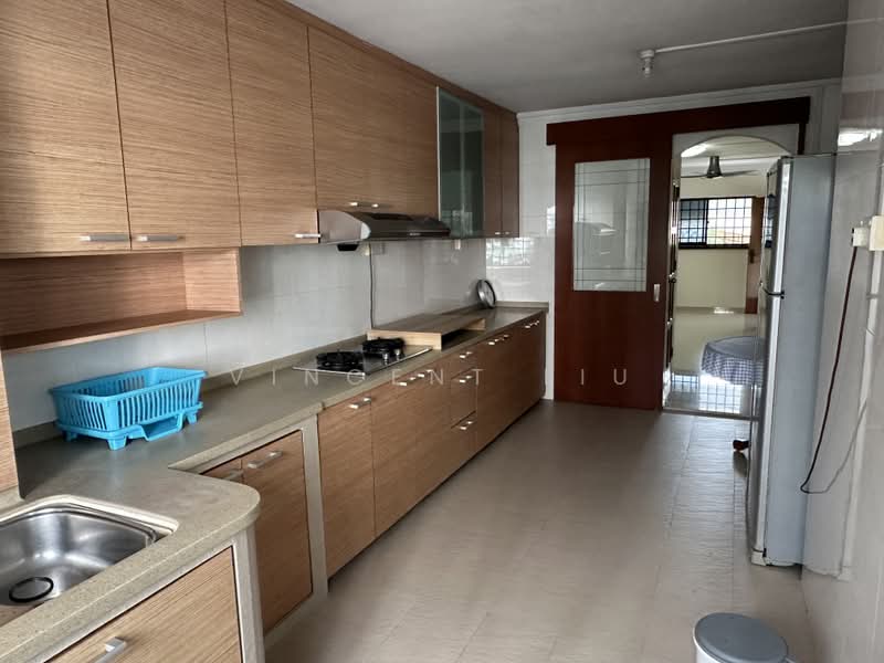 510 Jurong West Street 52, 510 Jurong West Street 52, 2 Bedrooms, 796 sqft, HDB Flat For Rent, by Vincent Liu, 500164302 - Kitchen - PropertyGuru.com.sg