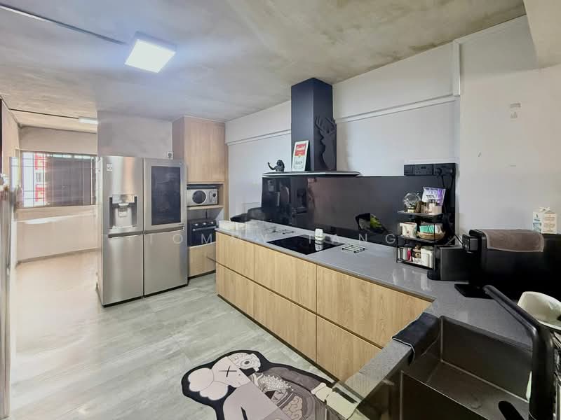 254 Hougang Avenue 3, 254 Hougang Avenue 3, 3 Bedrooms, 979 sqft, HDB Flat For Sale, by Tommy Tang, 500164309 - Kitchen - PropertyGuru.com.sg