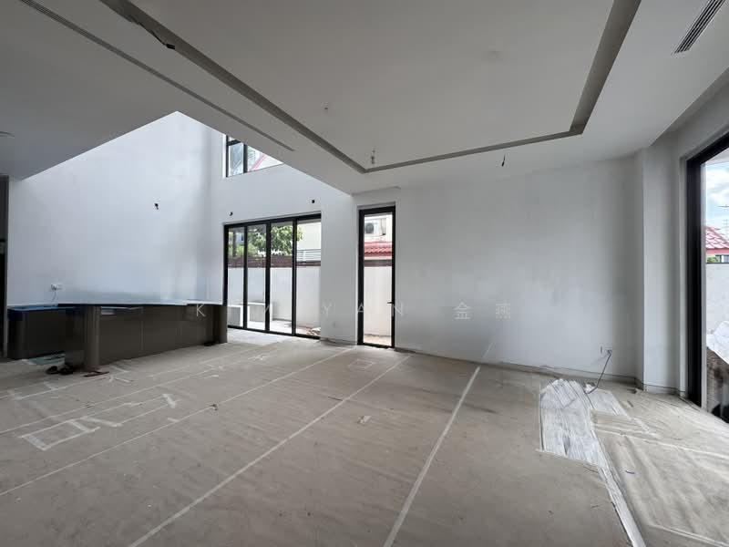 Brand New Freehold Semi-D, 4 levels with Lift, park 3 cars inside, Changi Height - call 8130 3636 to view!, 5 Bedrooms, 5,443 sqft, Semi-Detached House For Sale, by Kim Yan 金燕, 500164321 - PropertyGuru.com.sg