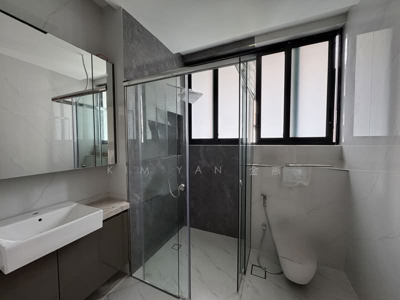 Brand New Freehold Semi-D, 4 levels with Lift, park 3 cars inside, Changi Height - call 8130 3636 to view!, 5 Bedrooms, 5,443 sqft, Semi-Detached House For Sale, by Kim Yan 金燕, 500164321 - Bathroom - PropertyGuru.com.sg