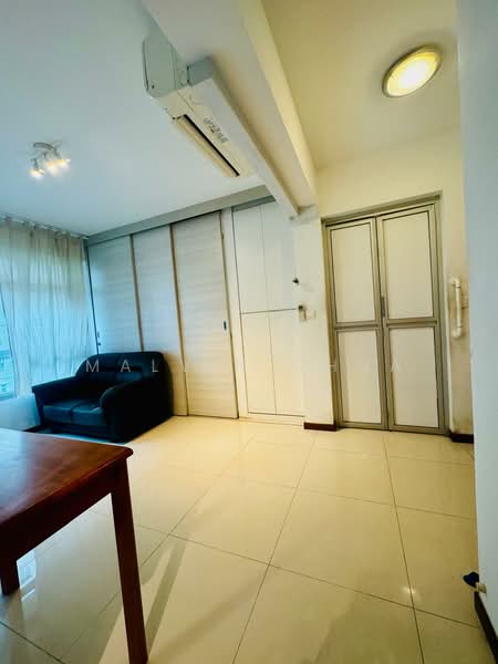 130A Canberra Crescent, 130A Canberra Street, 1 Bedroom, 409 sqft, HDB Flat For Sale, by Malvin Chua, 500164324 - Living Room - PropertyGuru.com.sg