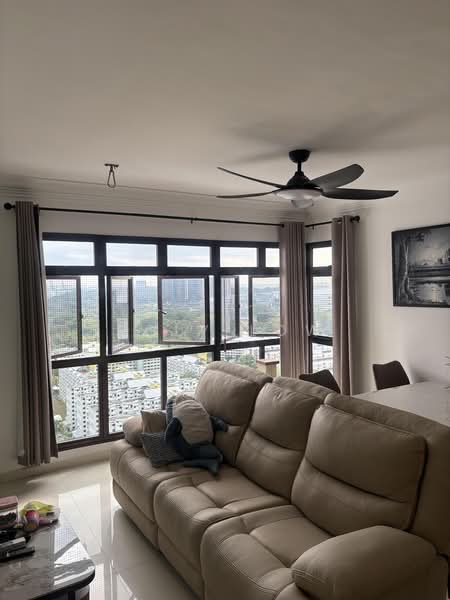 91 Tanglin Halt Road, 91 Tanglin Halt Road, 3 Bedrooms, 1,184 sqft, HDB Flat For Sale, by Poly Low, 500164329 - Living Room - PropertyGuru.com.sg