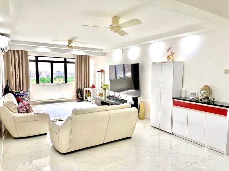 140 Jalan Bukit Merah, 140 Jalan Bukit Merah, 3 Bedrooms, 1,281 sqft, HDB Flat For Sale, by Roland Ong, 500164338 - Living Room - PropertyGuru.com.sg