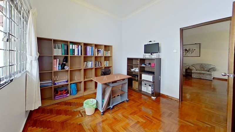 2-storey Semi-D under 10 minutes walk to LRT, eateries and more, 2-storey Semi-D under 10 minutes walk to LRT, eateries and more..., 5 Bedrooms, 2,700 sqft, Semi-Detached House For Rent, by William Hong, 500164342 - Study - PropertyGuru.com.sg