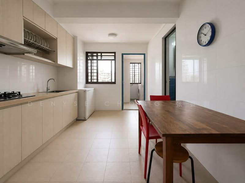 215 Boon Lay Place, 215 Boon Lay Place, 2 Bedrooms, 710 sqft, HDB Flat For Sale, by Denyse Chong 张芸珊, 500164347 - Kitchen - PropertyGuru.com.sg