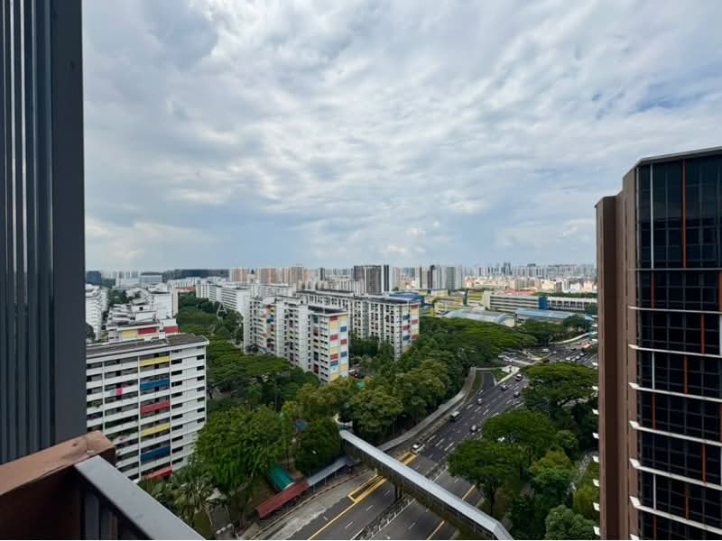 Sims Urban Oasis, 2 Sims Drive, 1 Bedroom, 463 sqft, Condominium For Rent, by Angie Lua, 500164348 - PropertyGuru.com.sg