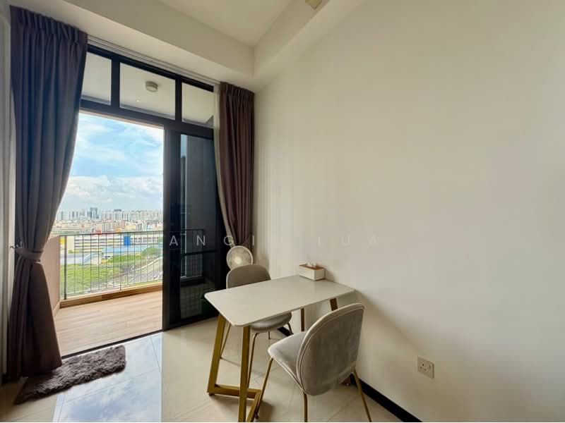 Sims Urban Oasis, 2 Sims Drive, 1 Bedroom, 463 sqft, Condominium For Rent, by Angie Lua, 500164348 - PropertyGuru.com.sg