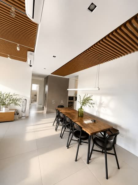Harbour View Towers, 21 Telok Blangah Drive, 3 Bedrooms, 1,615 sqft, Condominium For Sale, by Lisa Koh, 500164365 - Dining Room - PropertyGuru.com.sg