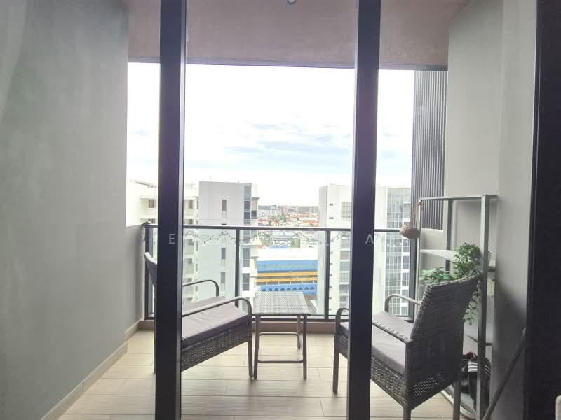 Amber 45, 45 Amber Road, 2 Bedrooms, 614 sqft, Condominium For Rent, by Edwin Sia, 500164367 - Balcony - PropertyGuru.com.sg