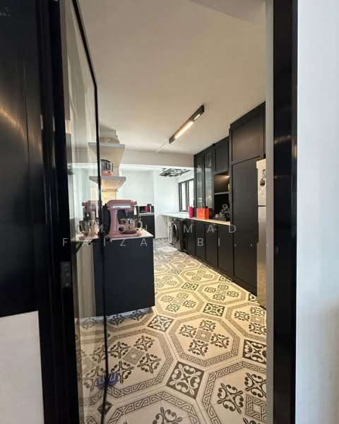 103 Ah Hood Road, 103 Ah Hood Road, 3 Bedrooms, 1,270 sqft, HDB Flat For Sale, by Mohamad Faizal Bin Hanafi, 500164374 - Kitchen - PropertyGuru.com.sg