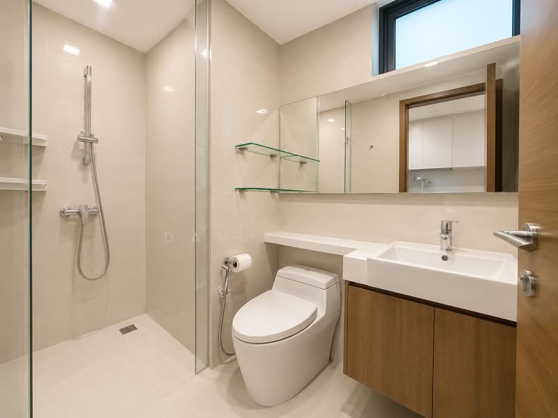 The Topiary, 15 Fernvale Lane, Room Rental, 200 sqft, Executive Condominium For Rent, by David Ang, 500164390 - Bathroom - PropertyGuru.com.sg