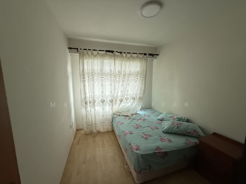 446B Jalan Kayu, 446B Jalan Kayu, 3 Bedrooms, 1,001 sqft, HDB Flat For Sale, by Mazlan Jaffar, 500164393 - Bedroom - PropertyGuru.com.sg