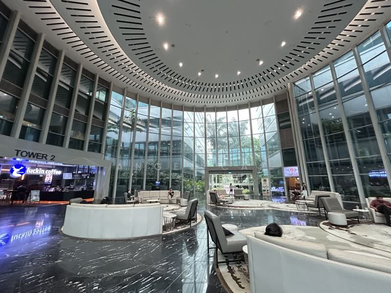 The Strategy, 2 International Business Park, 3,423 sqft, Business / Science Park For Rent, by Angel Cai, 500164412 - Lobby - CommercialGuru.com.sg
