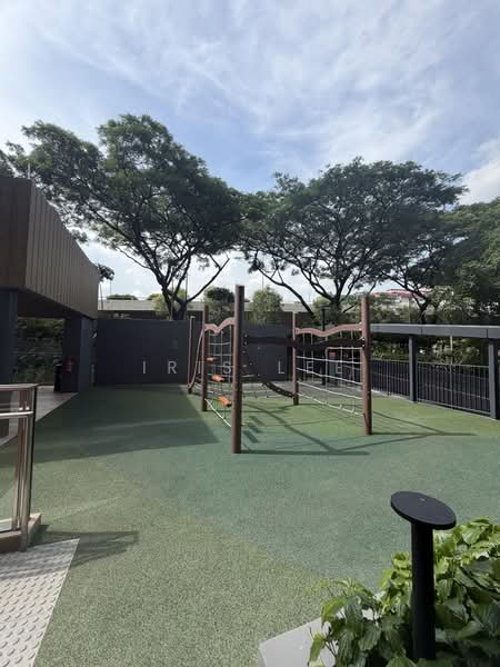 Bartley Vue, 6 Jalan Bunga Rampai, 2 Bedrooms, 657 sqft, Condominium For Sale, by Iris Lee, 500164419 - Exterior - PropertyGuru.com.sg