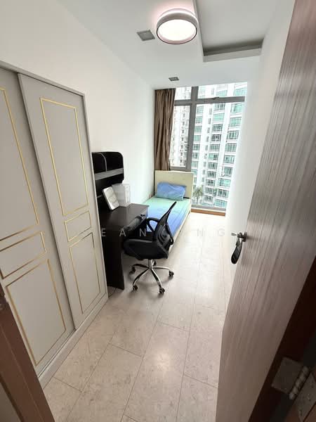The Lakeshore, 33 Jurong West Street 41, Room Rental, 100 sqft, Condominium For Rent, by Sean Ong, 500164425 - Bedroom - PropertyGuru.com.sg