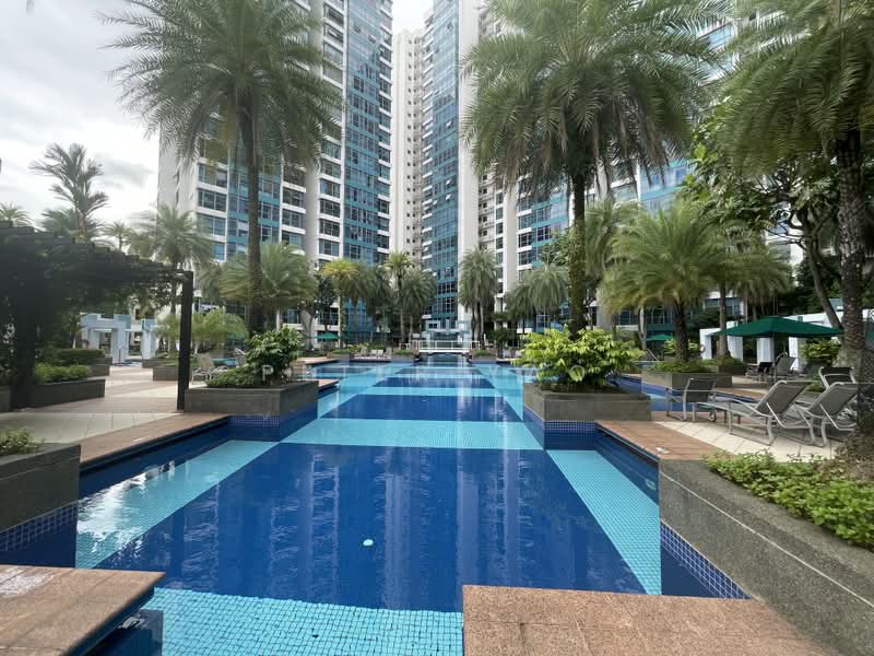 Blue Horizon, 21 West Coast Crescent, 3 Bedrooms, 1,152 sqft, Condominium For Sale, by Peter Yao, 500164435 - Exterior - PropertyGuru.com.sg