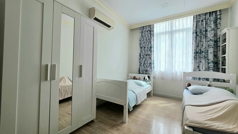 Belgravia Park, , 4 Bedrooms, 2,600 sqft, Terraced House For Sale, by Fion Gan, 500164442 - Bedroom - PropertyGuru.com.sg