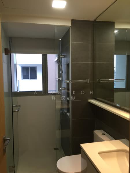 Bartley Residences, 5A Lorong How Sun, 3 Bedrooms, 1,163 sqft, Condominium For Sale, by Alan Koh 许汉彬, 500164444 - Bathroom - PropertyGuru.com.sg
