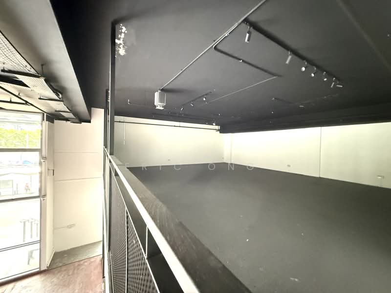 Wcega Plaza, 1 Bukit Batok Crescent, 6,092 sqft, Light Industrial (B1) For Rent, by Eric Ong, 500164455 - Interior - CommercialGuru.com.sg