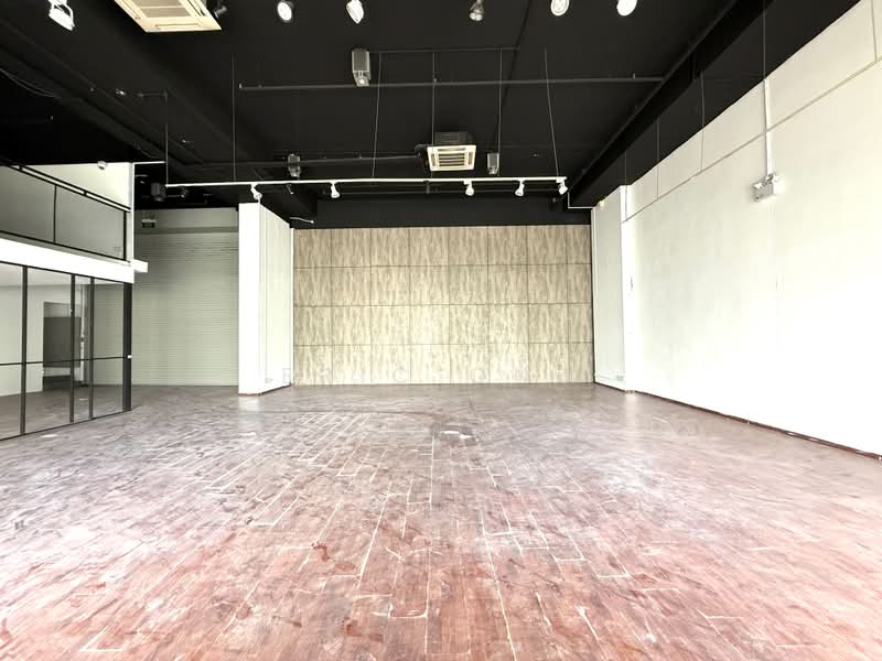 Wcega Plaza, 1 Bukit Batok Crescent, 6,092 sqft, Light Industrial (B1) For Rent, by Eric Ong, 500164455 - Interior - CommercialGuru.com.sg