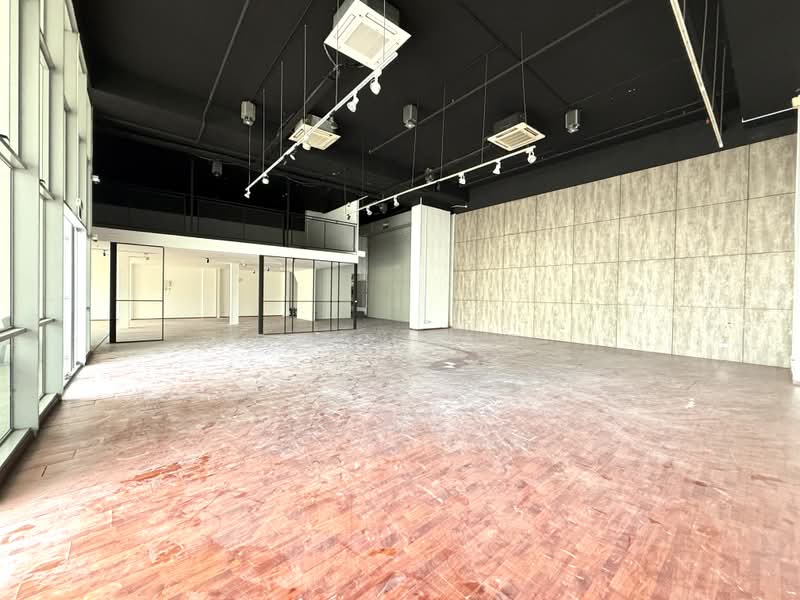 Wcega Plaza, 1 Bukit Batok Crescent, 6,092 sqft, Light Industrial (B1) For Rent, by Eric Ong, 500164455 - Interior - CommercialGuru.com.sg