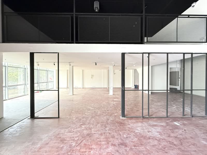 Wcega Plaza, 1 Bukit Batok Crescent, 6,092 sqft, Light Industrial (B1) For Rent, by Eric Ong, 500164455 - Interior - CommercialGuru.com.sg
