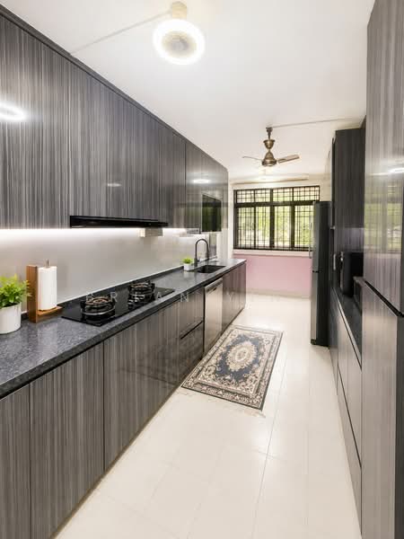 416 Bedok North Avenue 2, 416 Bedok North Avenue 2, 2 Bedrooms, 721 sqft, HDB Flat For Sale, by Brian Ying, 500164456 - Kitchen - PropertyGuru.com.sg