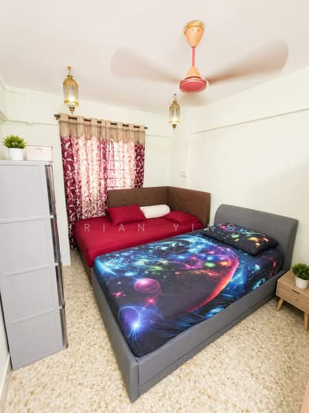 416 Bedok North Avenue 2, 416 Bedok North Avenue 2, 2 Bedrooms, 721 sqft, HDB Flat For Sale, by Brian Ying, 500164456 - Bedroom - PropertyGuru.com.sg