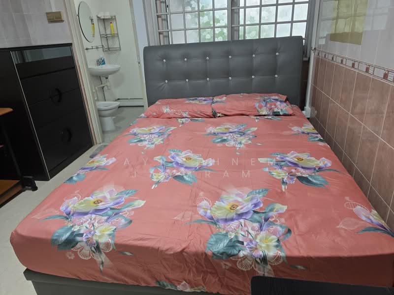 761 Yishun Street 72, 761 Yishun Street 72, 3 Bedrooms, 85 sqft, HDB Flat For Rent, by Jayrethnem Jayaram, 500164465 - Bedroom - PropertyGuru.com.sg