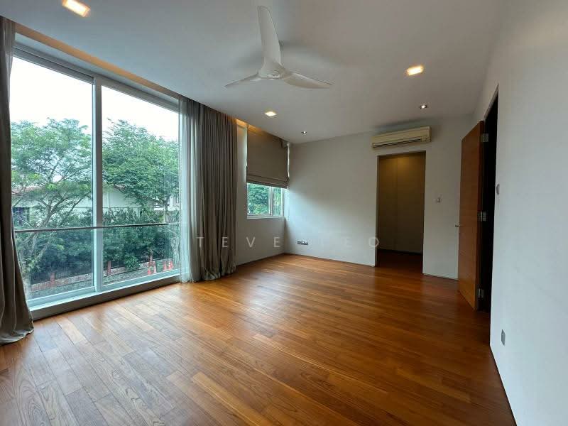 Hillcrest Road Watten Estate, Hillcrest Road, 5 Bedrooms, 4,725 sqft, Semi-Detached House For Sale, by Steve Teo, 500164481 - Bedroom - PropertyGuru.com.sg