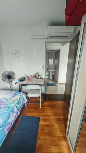 32 Margaret Drive, 32 Margaret Drive, Room Rental, 150 sqft, HDB Flat For Rent, by Dennis Ng 吴伟强, 500164486 - Bedroom - PropertyGuru.com.sg