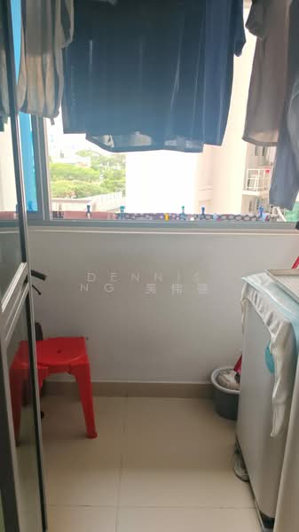 32 Margaret Drive, 32 Margaret Drive, Room Rental, 150 sqft, HDB Flat For Rent, by Dennis Ng 吴伟强, 500164486 - Balcony - PropertyGuru.com.sg
