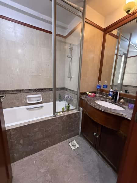 Parc Vista, 450 Corporation Road, 3 Bedrooms, 1,259 sqft, Condominium For Rent, by Wayne Chiam, 500164489 - Bathroom - PropertyGuru.com.sg