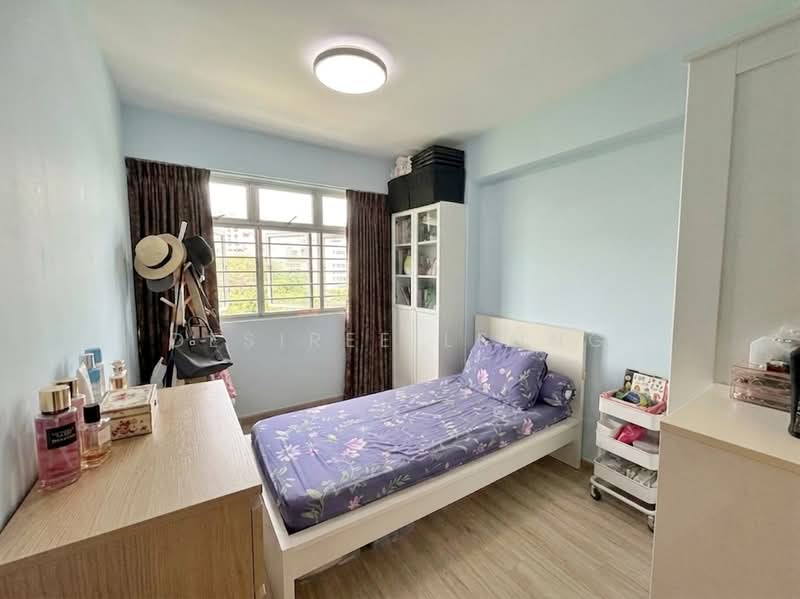 429B Yishun Avenue 11, 429B Yishun Avenue 11, 3 Bedrooms, 990 sqft, HDB Flat For Sale, by Desiree Leung, 500164510 - Bedroom - PropertyGuru.com.sg