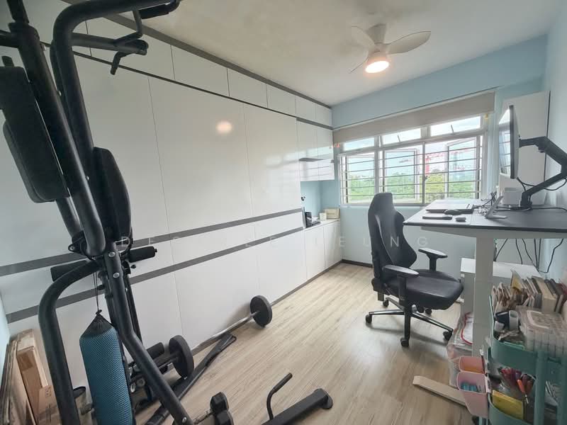 429B Yishun Avenue 11, 429B Yishun Avenue 11, 3 Bedrooms, 990 sqft, HDB Flat For Sale, by Desiree Leung, 500164510 - Common Bedroom - PropertyGuru.com.sg
