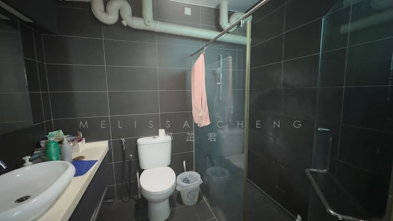 190 Punggol Central, 190 Punggol Central, 4 Bedrooms, 1,378 sqft, HDB Flat For Sale, by Melissa Cheng 郑芷君, 500164520 - Bathroom - PropertyGuru.com.sg