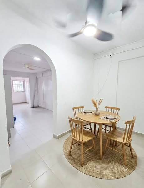 138 Bedok North Street 2, 138 Bedok North Street 2, 2 Bedrooms, 721 sqft, HDB Flat For Sale, by Adrian Tan, 500164526 - Dining Room - PropertyGuru.com.sg