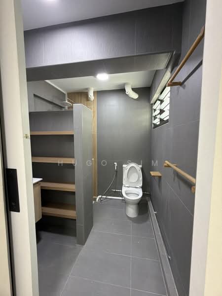 334 Serangoon Avenue 3, 334 Serangoon Avenue 3, 2 Bedrooms, 650 sqft, HDB Flat For Rent, by Hugo Sim, 500164530 - Bathroom - PropertyGuru.com.sg