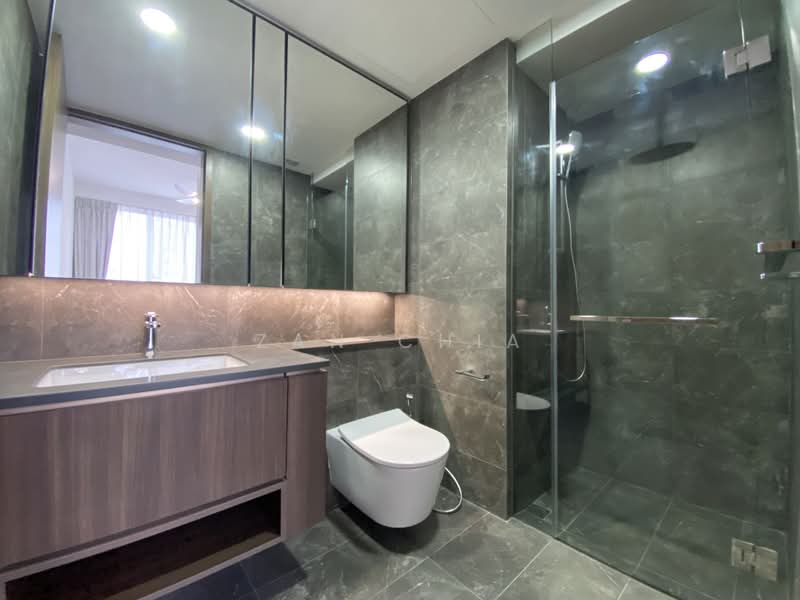 Kopar At Newton, 8 Makeway Avenue, 2 Bedrooms, 689 sqft, Condominium For Sale, by Zan Chia, 500164537 - Bathroom - PropertyGuru.com.sg