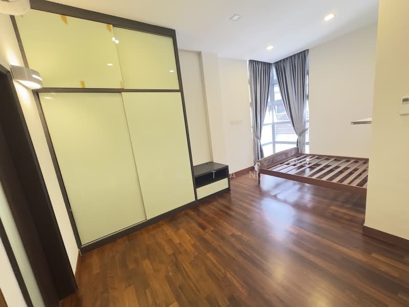 Landed at Bedok Road, , 5 Bedrooms, 4,000 sqft, Corner Terrace For Rent, by Jen Tan, 500164539 - Bedroom - PropertyGuru.com.sg