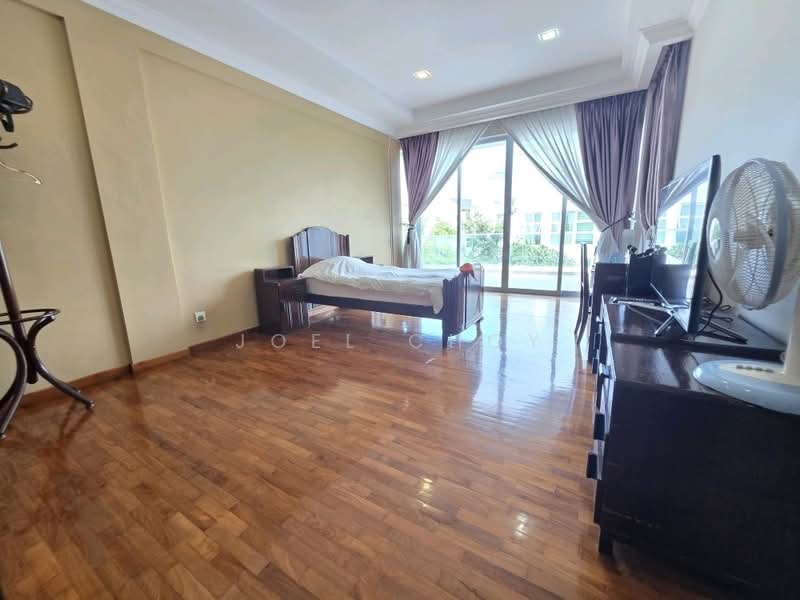 2.5 LEVEL SEMI-D AT TAVISTOCK AVENUE! MRT! BUILT 2010! GOOD VALUE!, Tavistock Avenue, 5 Bedrooms, 3,500 sqft, Semi-Detached House For Sale, by Joel Choy, 500164540 - PropertyGuru.com.sg