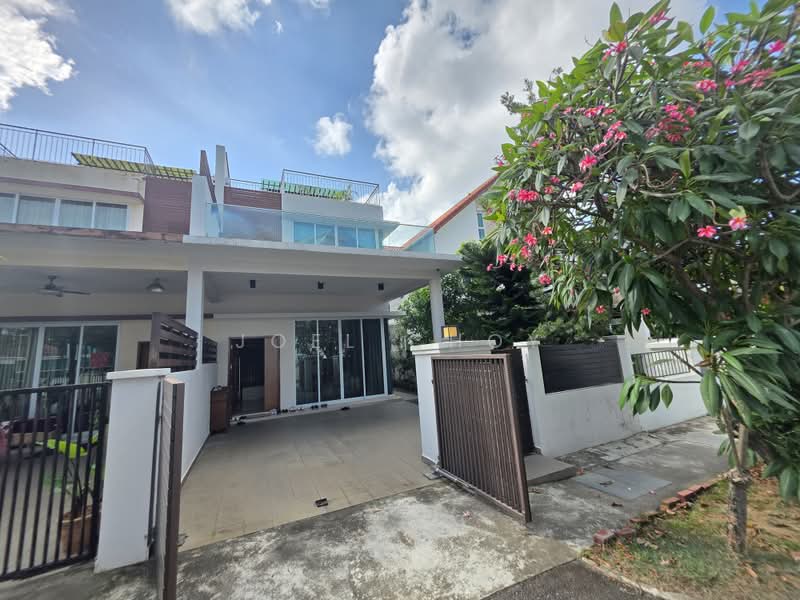 2.5 LEVEL SEMI-D AT TAVISTOCK AVENUE! MRT! BUILT 2010! GOOD VALUE!, Tavistock Avenue, 5 Bedrooms, 3,500 sqft, Semi-Detached House For Sale, by Joel Choy, 500164540 - Exterior - PropertyGuru.com.sg