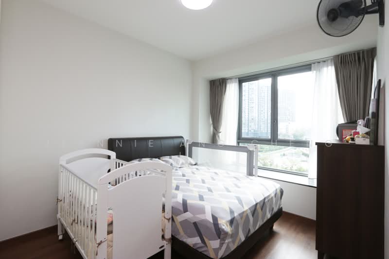Hundred Trees, 95 West Coast Drive, 2 Bedrooms, 786 sqft, Condominium For Sale, by Jeannie Ang Cheng Li, 500164541 - Bedroom - PropertyGuru.com.sg