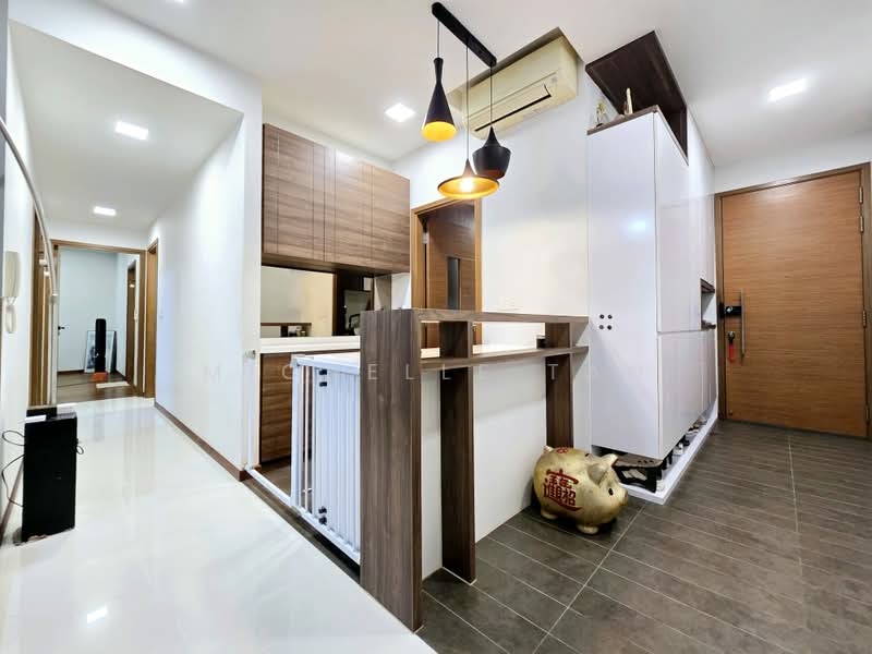Double Bay Residences, 19B Simei Street 4, 3 Bedrooms, 1,981 sqft, Condominium For Sale, by Michelle Tan, 500164549 - Entrance - PropertyGuru.com.sg