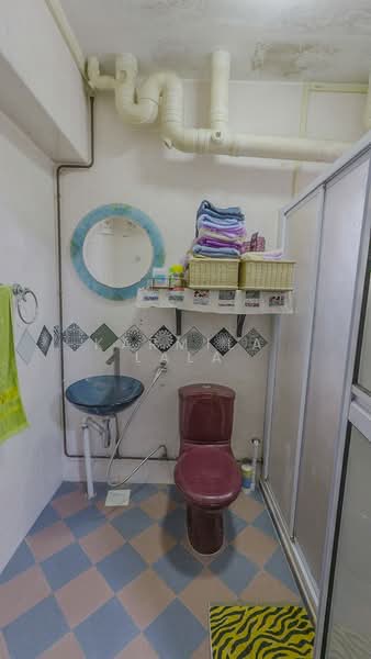 475 Sembawang Drive, 475 Sembawang Drive, 3 Bedrooms, 980 sqft, HDB Flat For Sale, by Karmila Lala, 500164554 - Master ensuite - PropertyGuru.com.sg