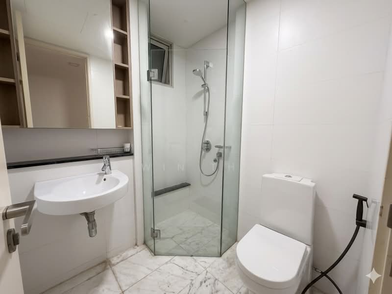 The Centris, 65 Jurong West Central 3, 4 Bedrooms, 1,442 sqft, Apartment For Rent, by Edwin Tham, 500164556 - Bathroom - PropertyGuru.com.sg