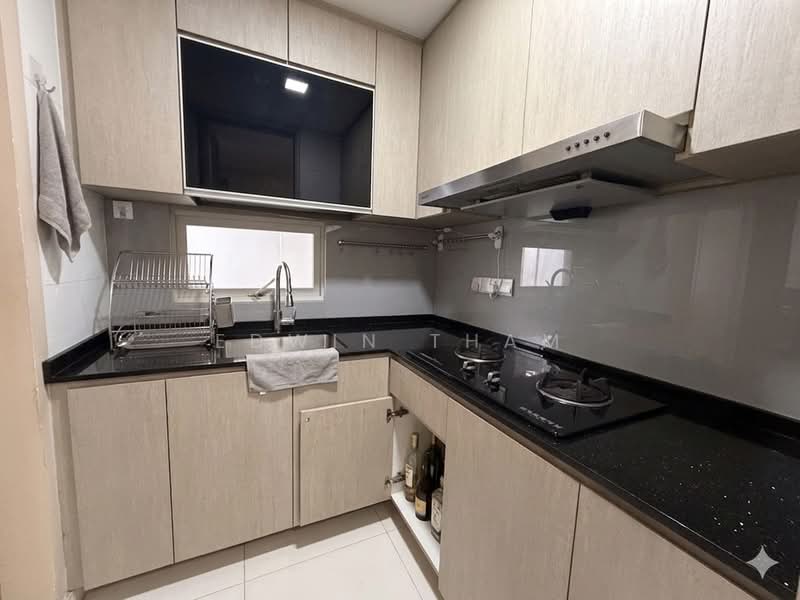 The Centris, 65 Jurong West Central 3, 4 Bedrooms, 1,442 sqft, Apartment For Rent, by Edwin Tham, 500164556 - Kitchen - PropertyGuru.com.sg