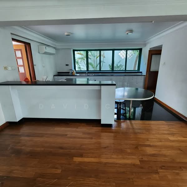 Beechwood Grove, Beechwood Grove, 6 Bedrooms, 7,500 sqft, Bungalow House For Sale, by David Chia, 500164560 - Kitchen - PropertyGuru.com.sg